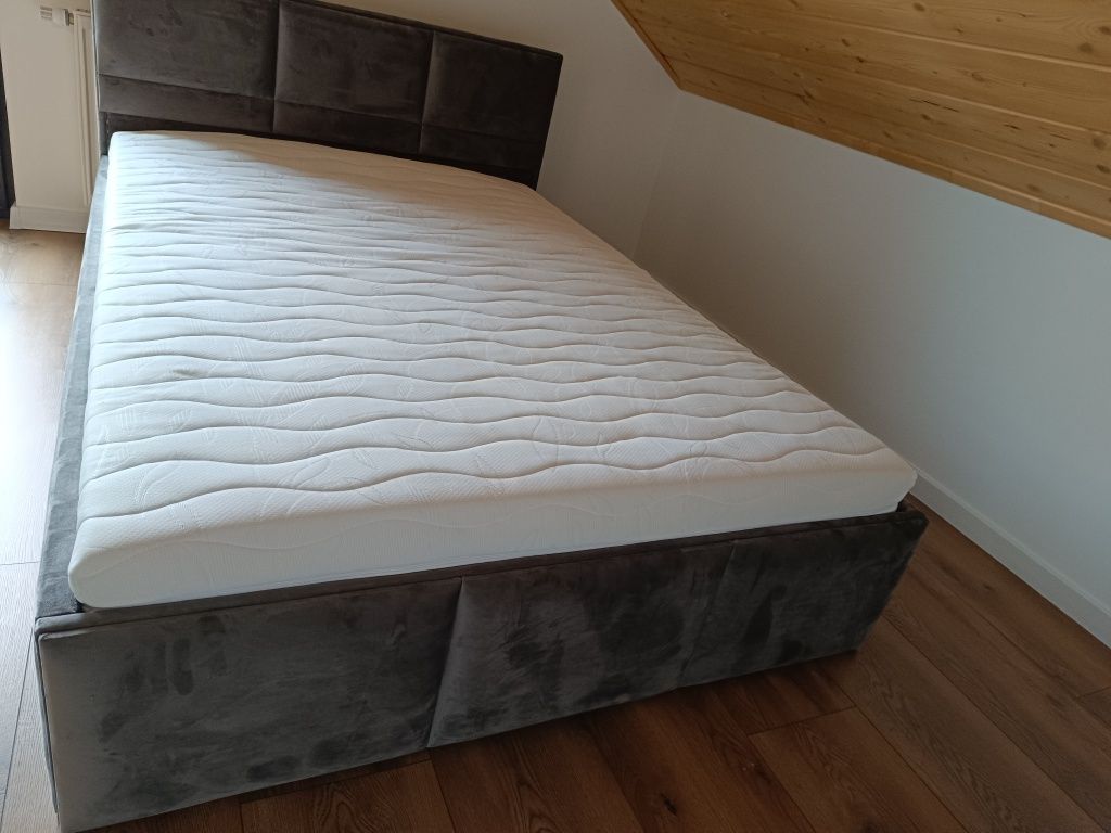 Łóżko sypialnia tapicerowane