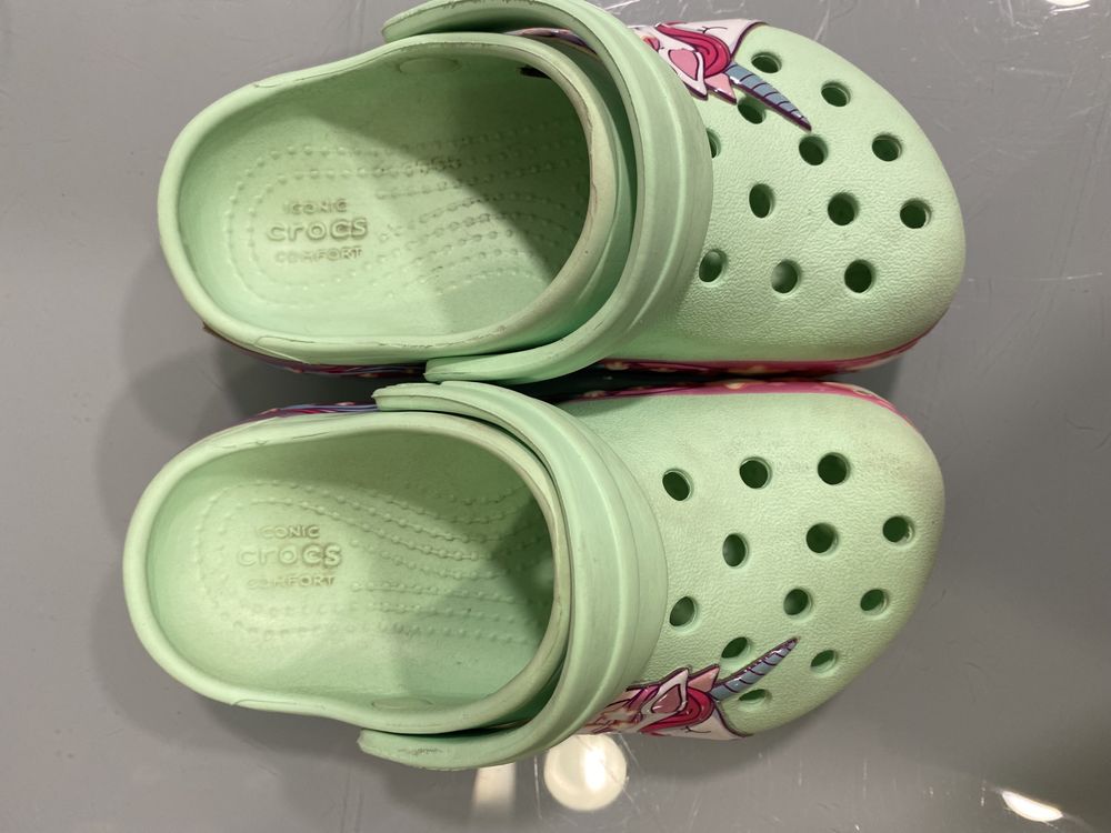 Crocs c8 verde menta