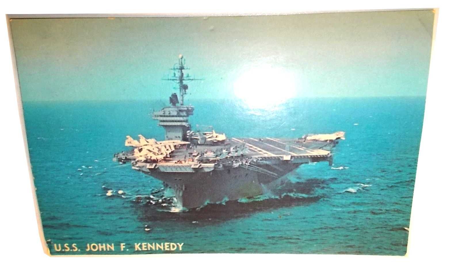 Pamiątki PRL - pocztówka - lotniskowiec USS John Kennedy - (1973r.)