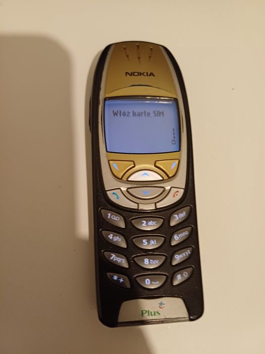 Nokia.     6310i