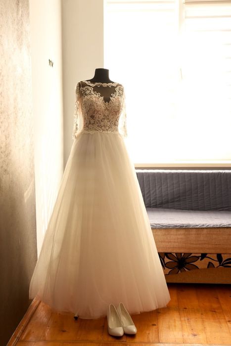 Весільне плаття біле