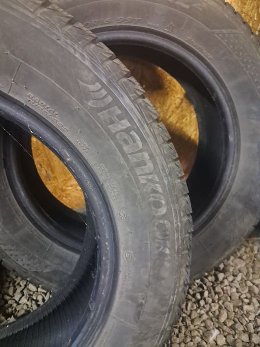 Продам зимні шини Hankook winter Cept IZ2
