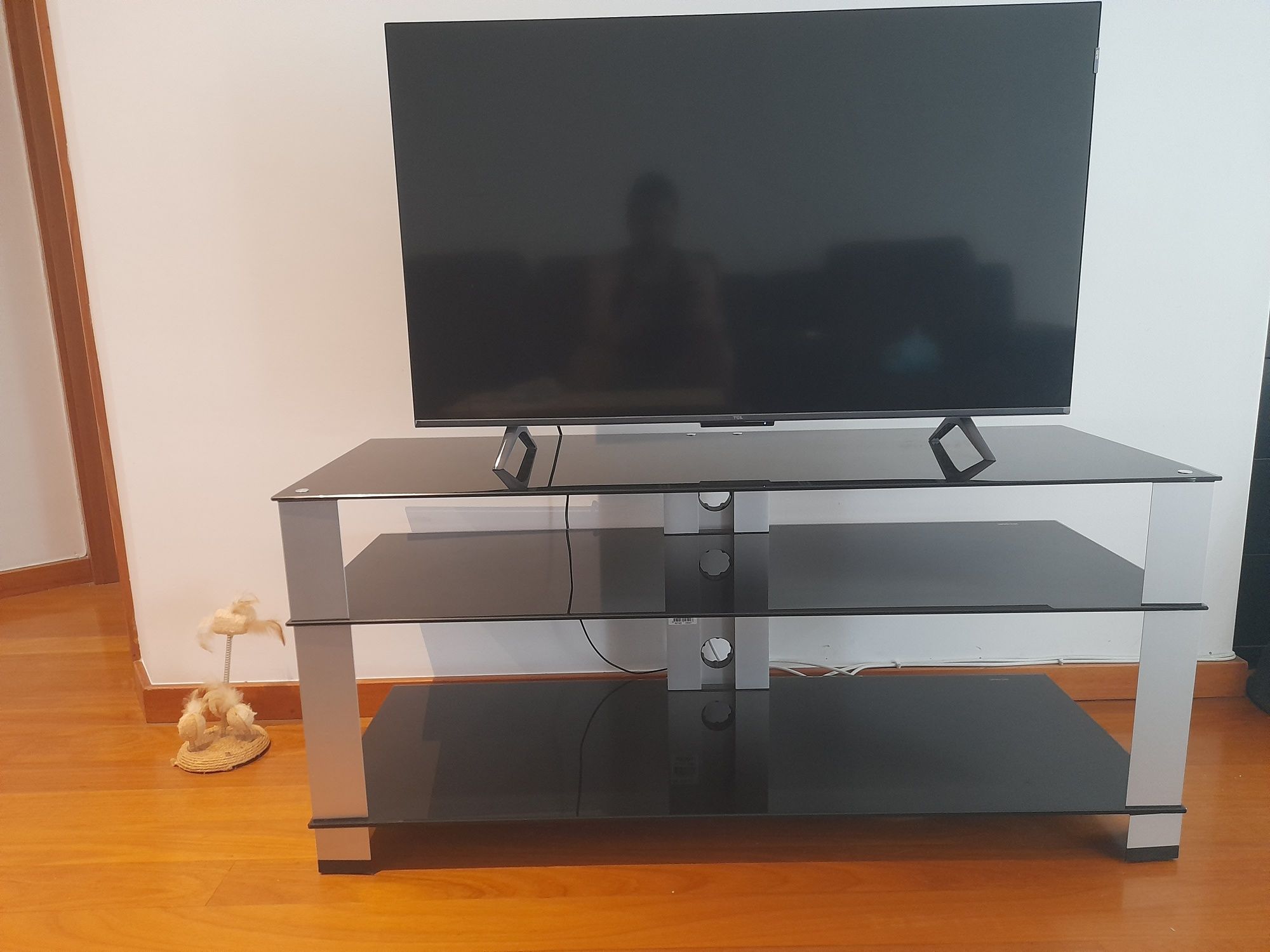 mobiliário de uma sala de estar e de um quarto