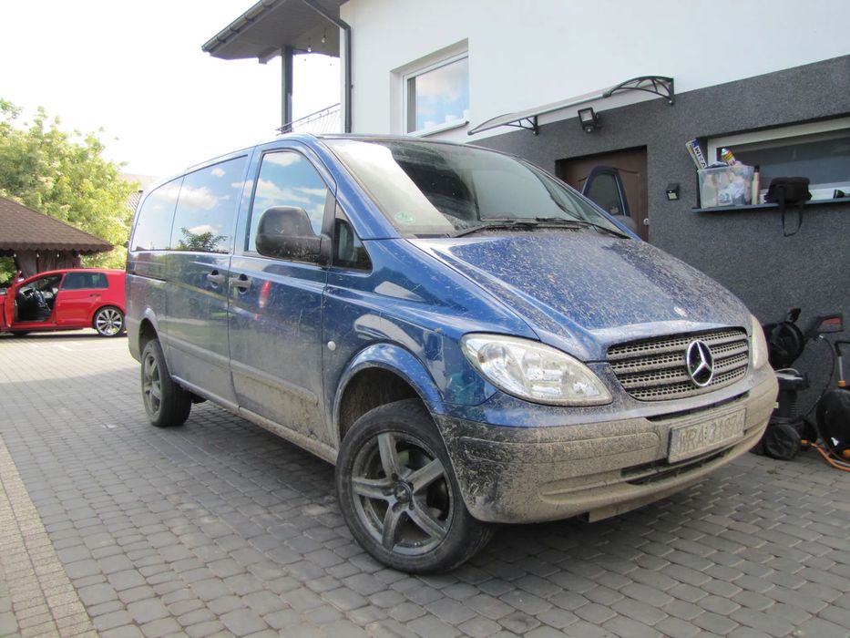 Mercedes-Benz Vito stan bardzo dobry...4x4...8 osób...klima...long...