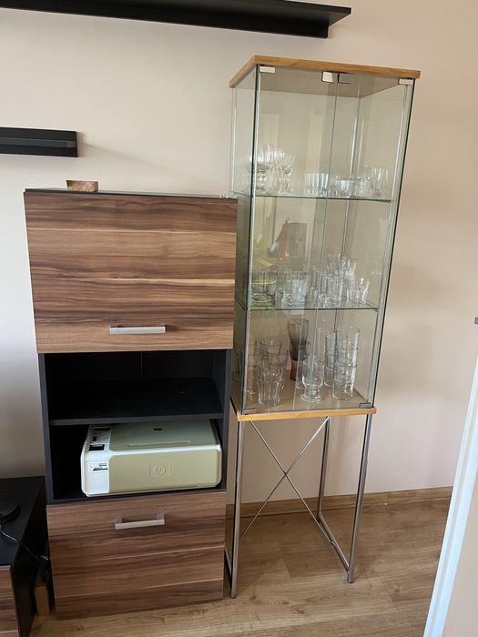 Mebloścoanka, dwa slupki, dwie półki, szafka rtv