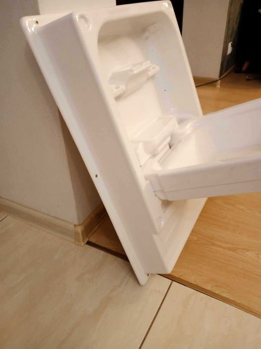 Umywalka składana  Cleo przyczepa kempingowa, kamper