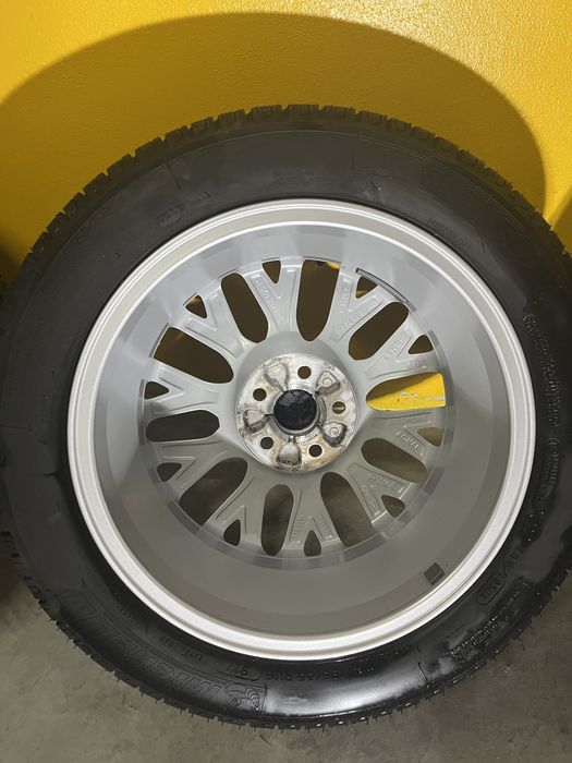 Vendo Jantes com Pneus 5x100 Seat