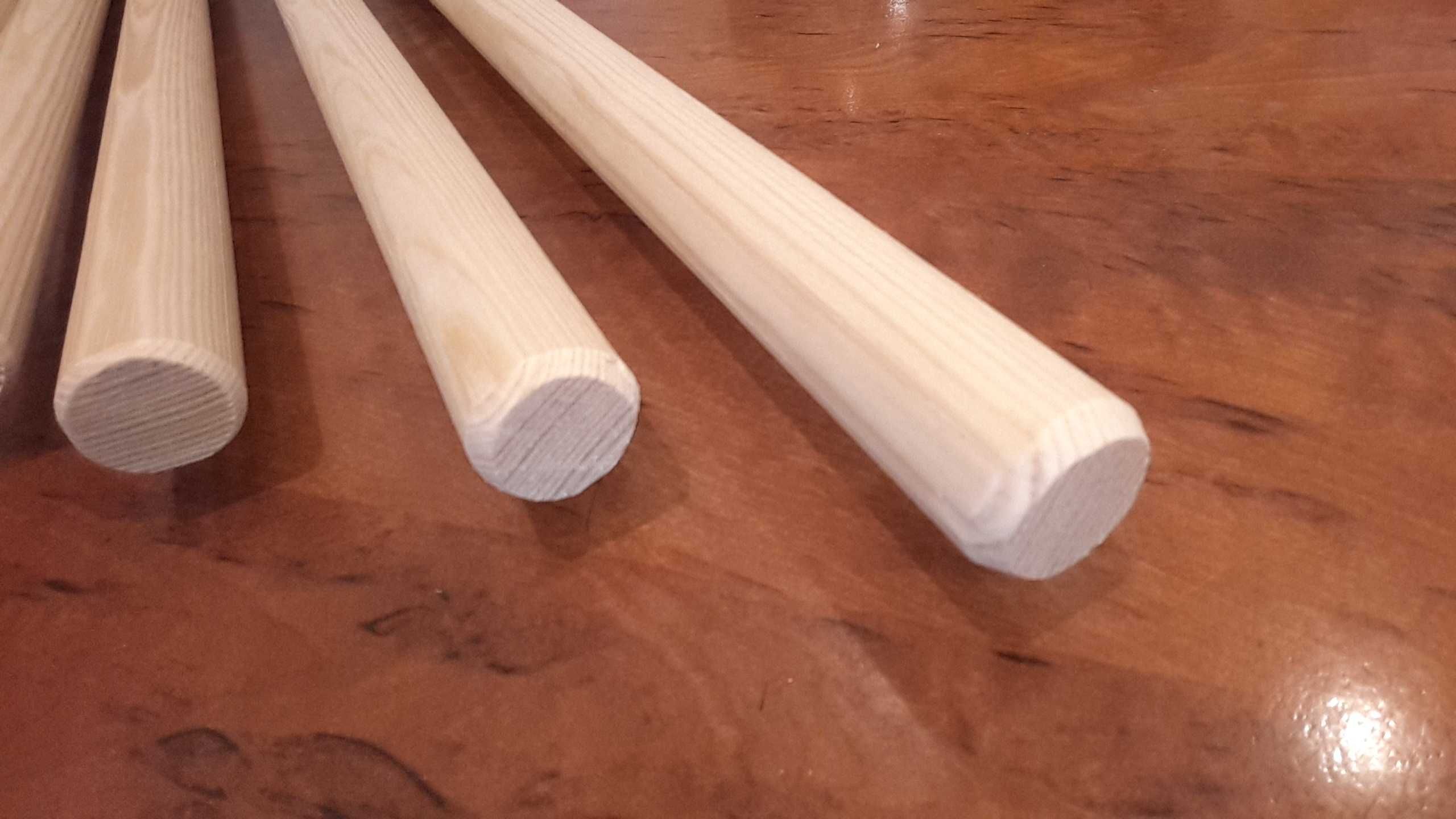 Wałek kij tipi srednica 20 mm drewniany