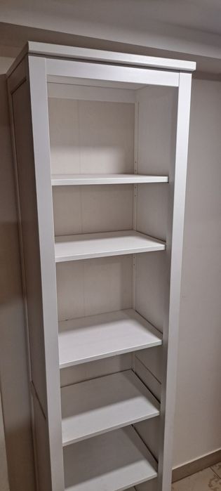 Regał hemnes ikea kolor biały