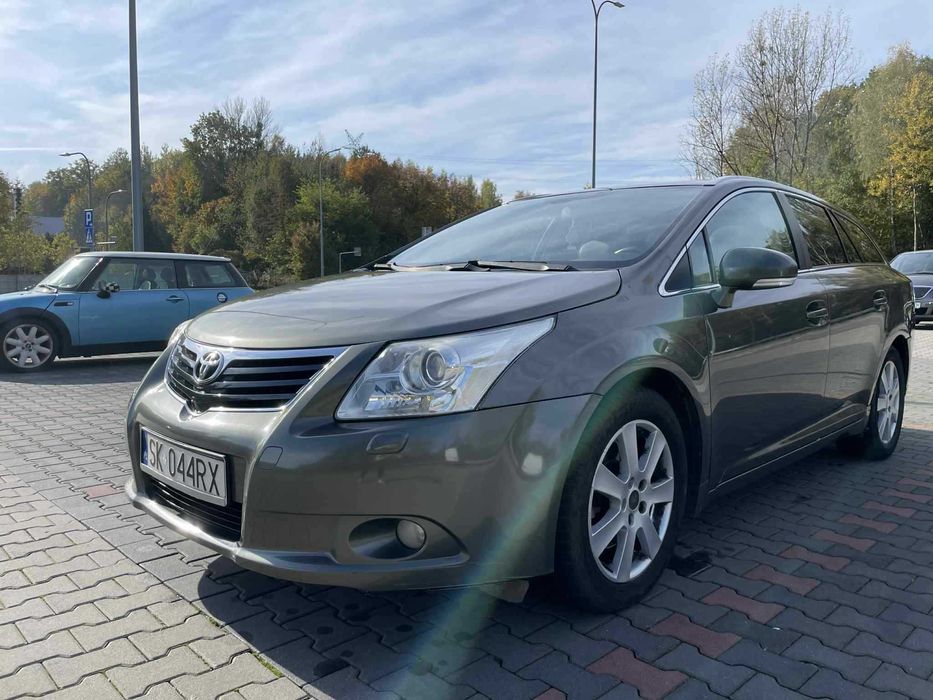 Toyota Avensis T27 Kombi 2009r. Wersja prestige 177km