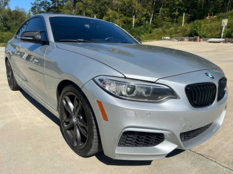BMW 2 Series M235i xDrive      2016