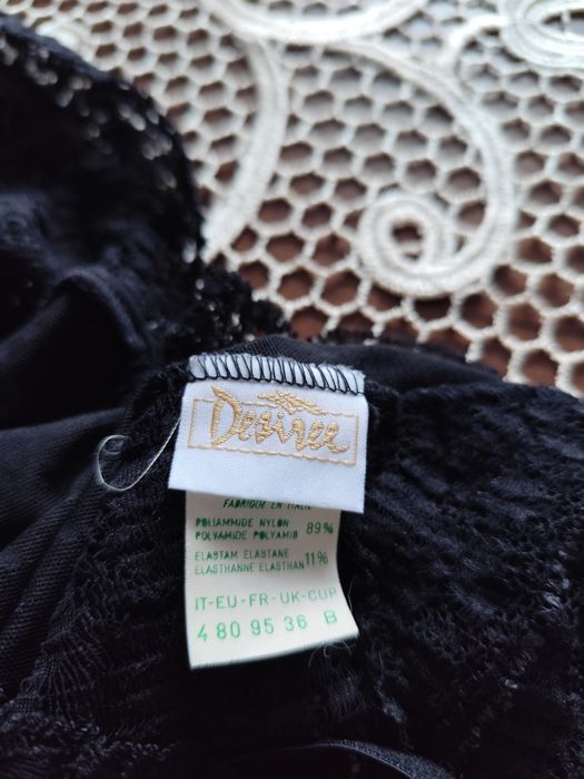 Prześwitujące body stringi siatkowo-koronkowe na regulowane ramiączka