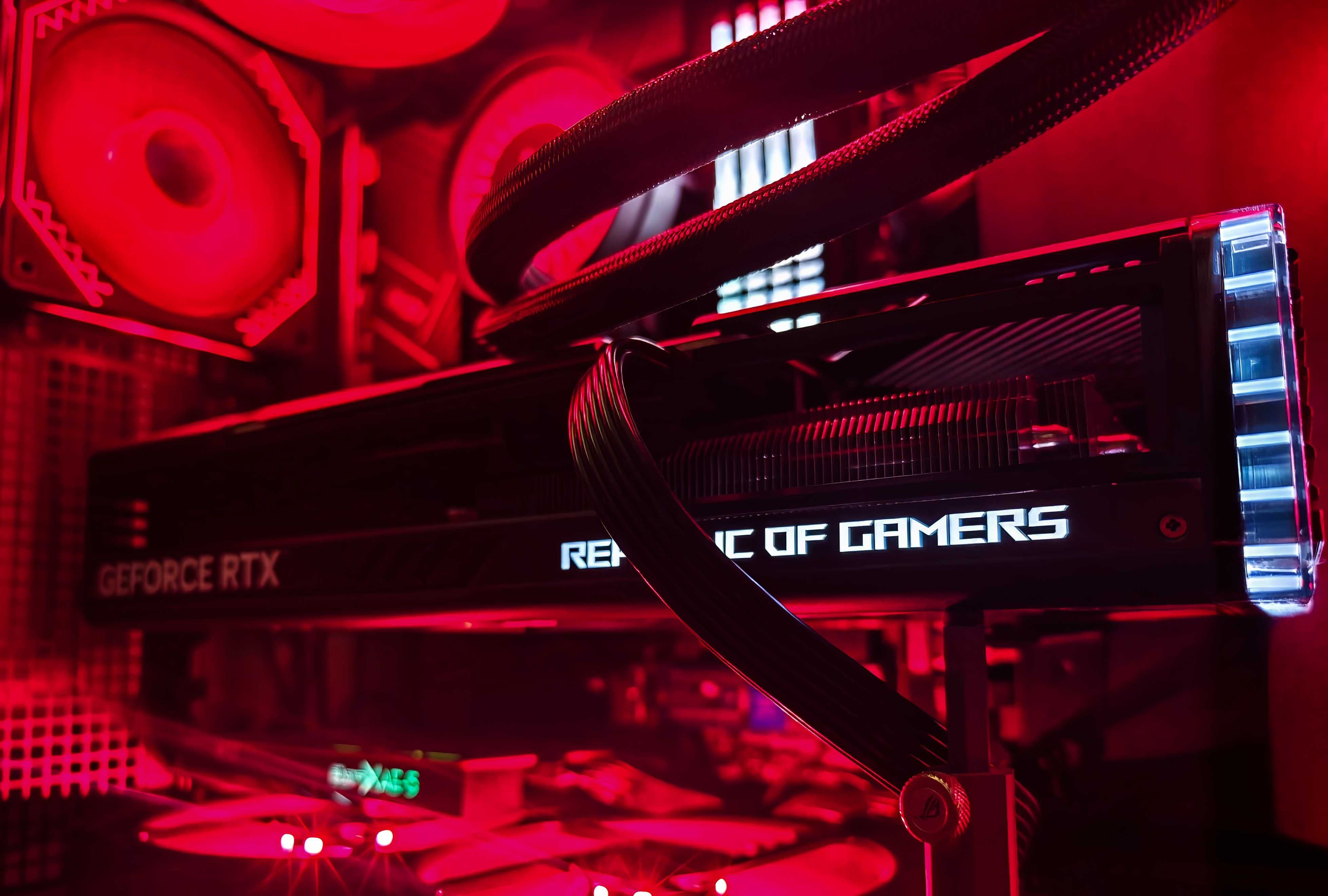 Видеокарта NVIDIA RTX 4070Ti ASUS ROG STRIX O12G  (OC Edition)