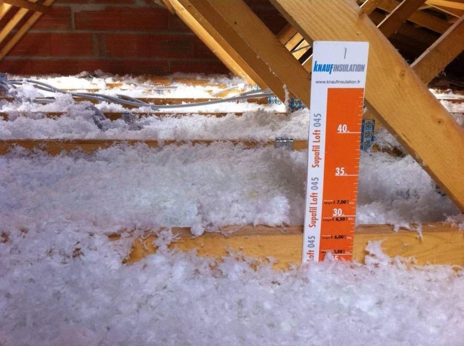 Docieplenia metodą wdmuchiwania Celuloza Wełna  Piana Pur