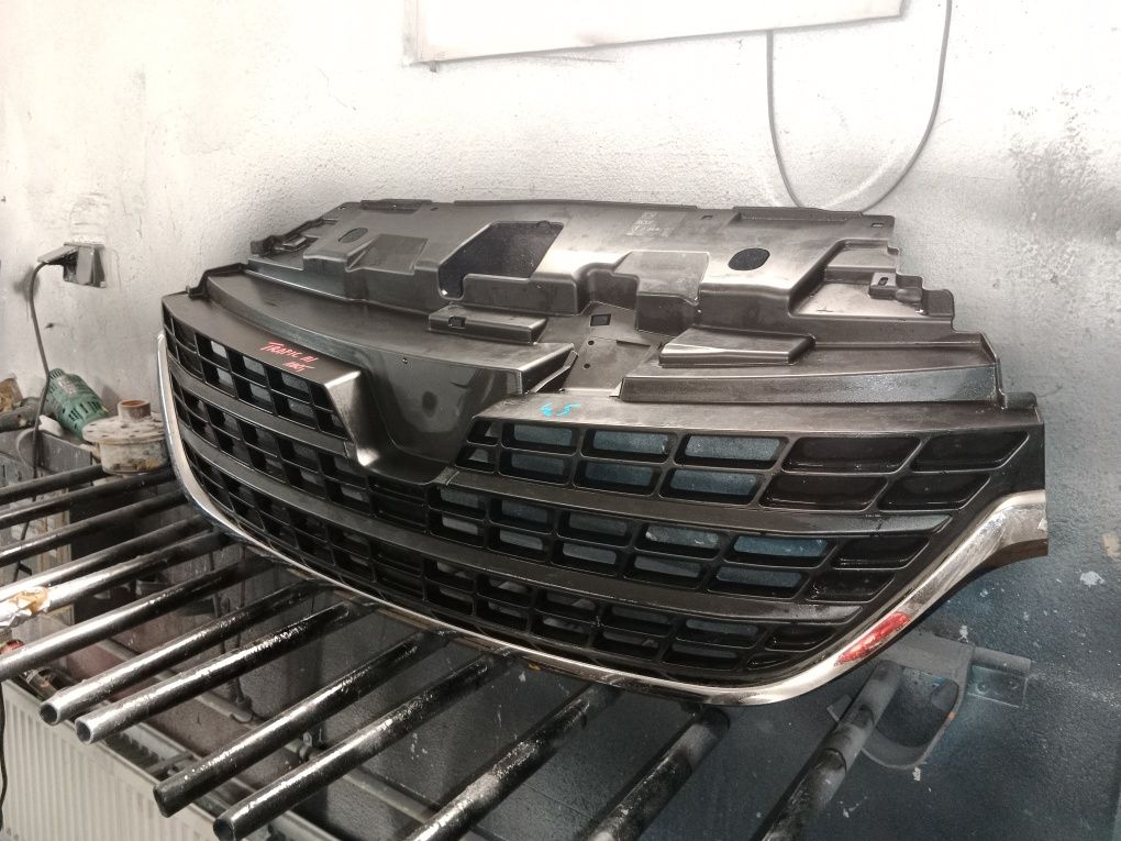 Renault Trafic III lift grill atrapa