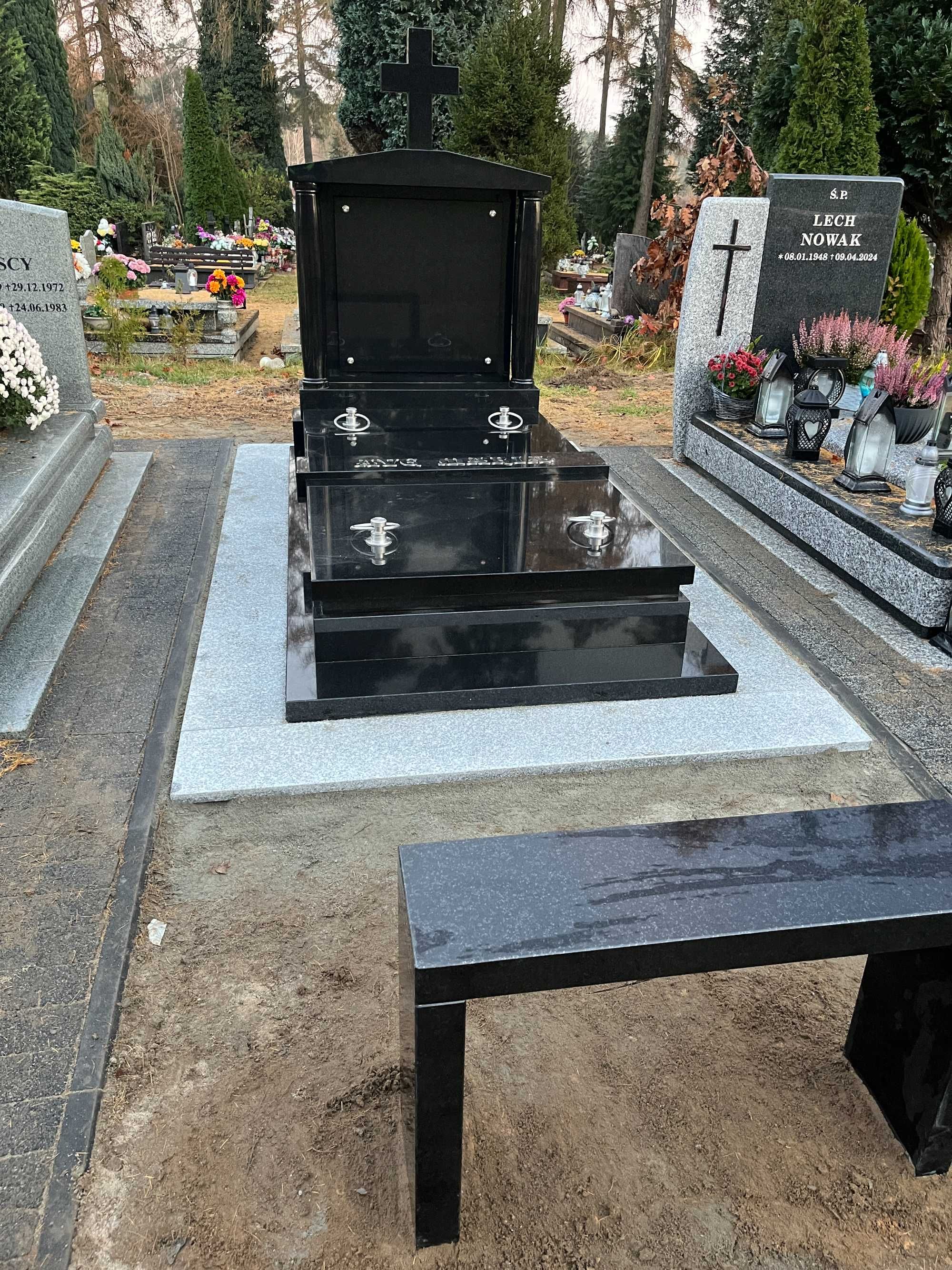 Nagrobek granitowy SZWED BRYŁA
