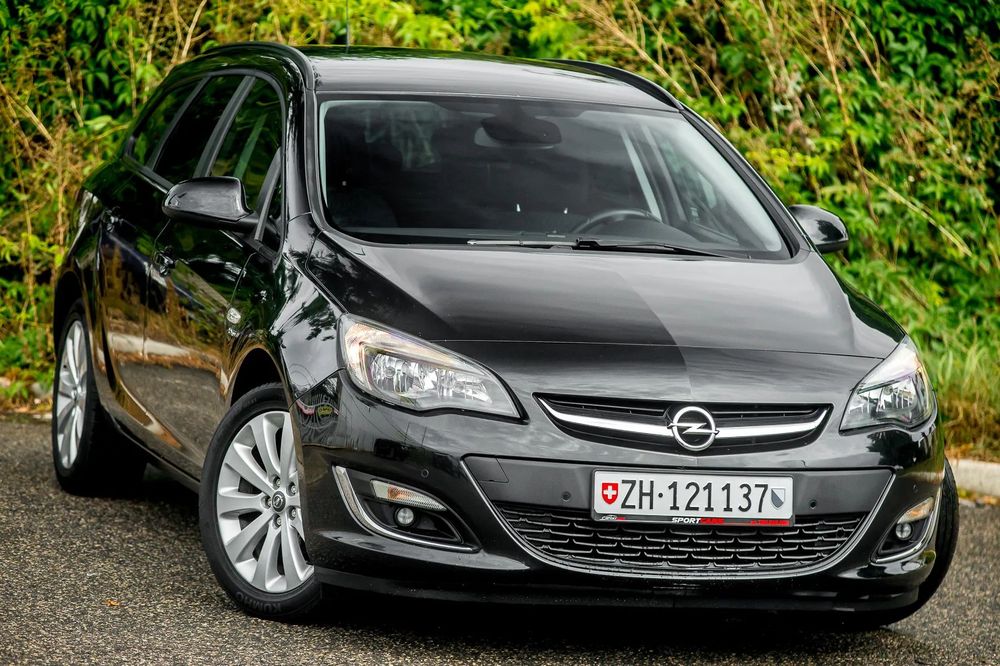 Opel Astra Navi , Klima , Benzynka , Szwajcar