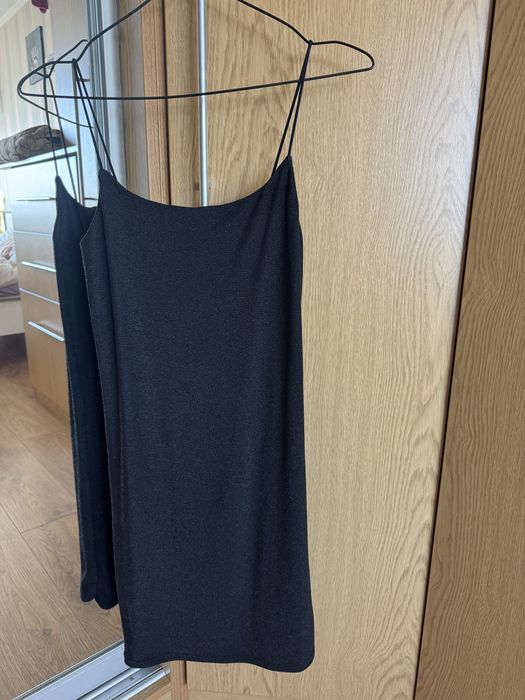 Сукня жіноча чорна