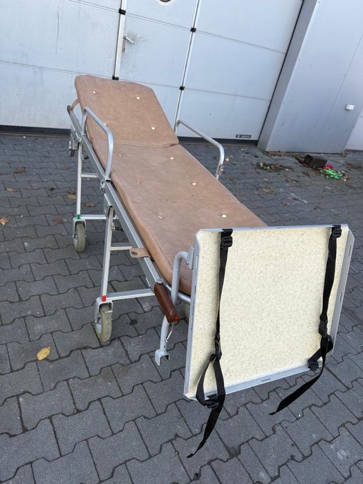 Nosze do ambulansu lozko do karetki