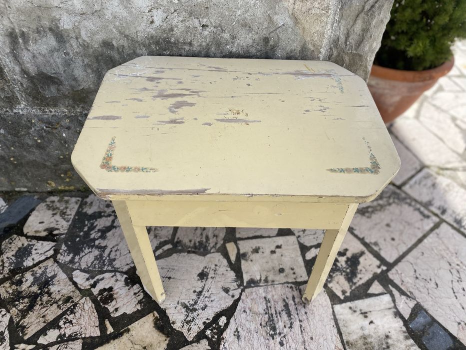 Secretaria de crianca antiga,de 1950