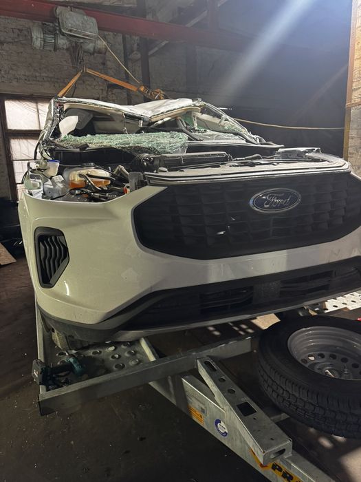 Розборка FORD Escape 2024року