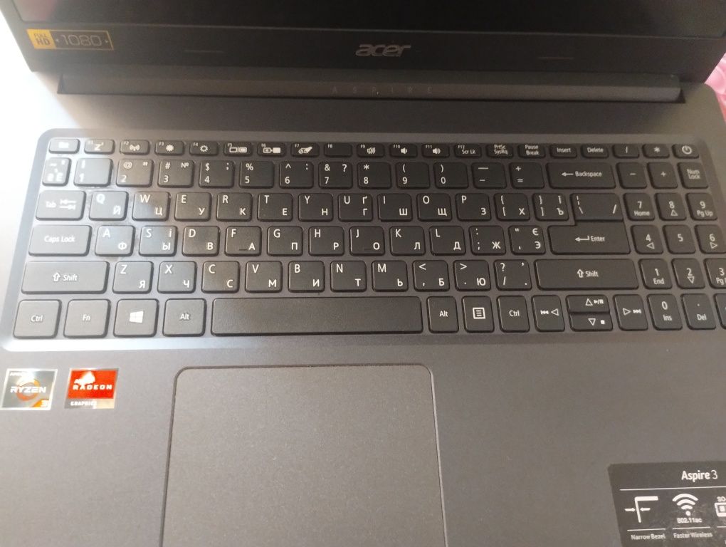 Продам ноутбук Acer aspire 3