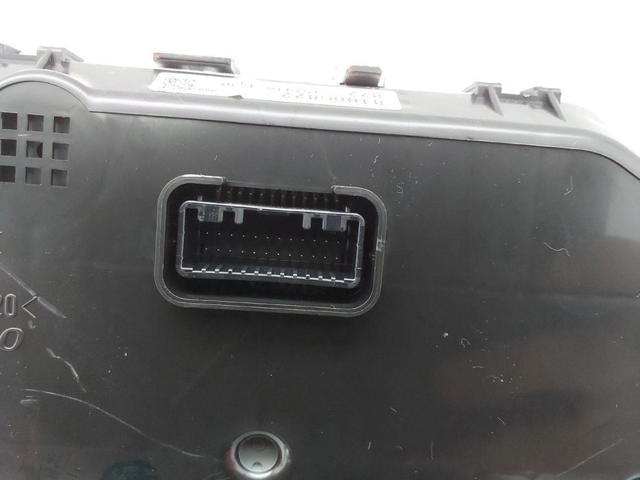 Quadrante / painel de instrumentos MITSUBISHI Space Star Hatchback (A0