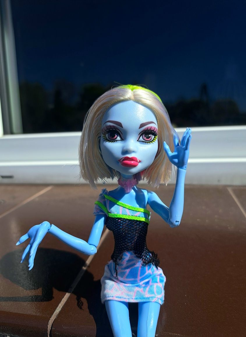 Lalka Monster High Abbey Bominable Abby Mattel basic Fiday Night Frigh