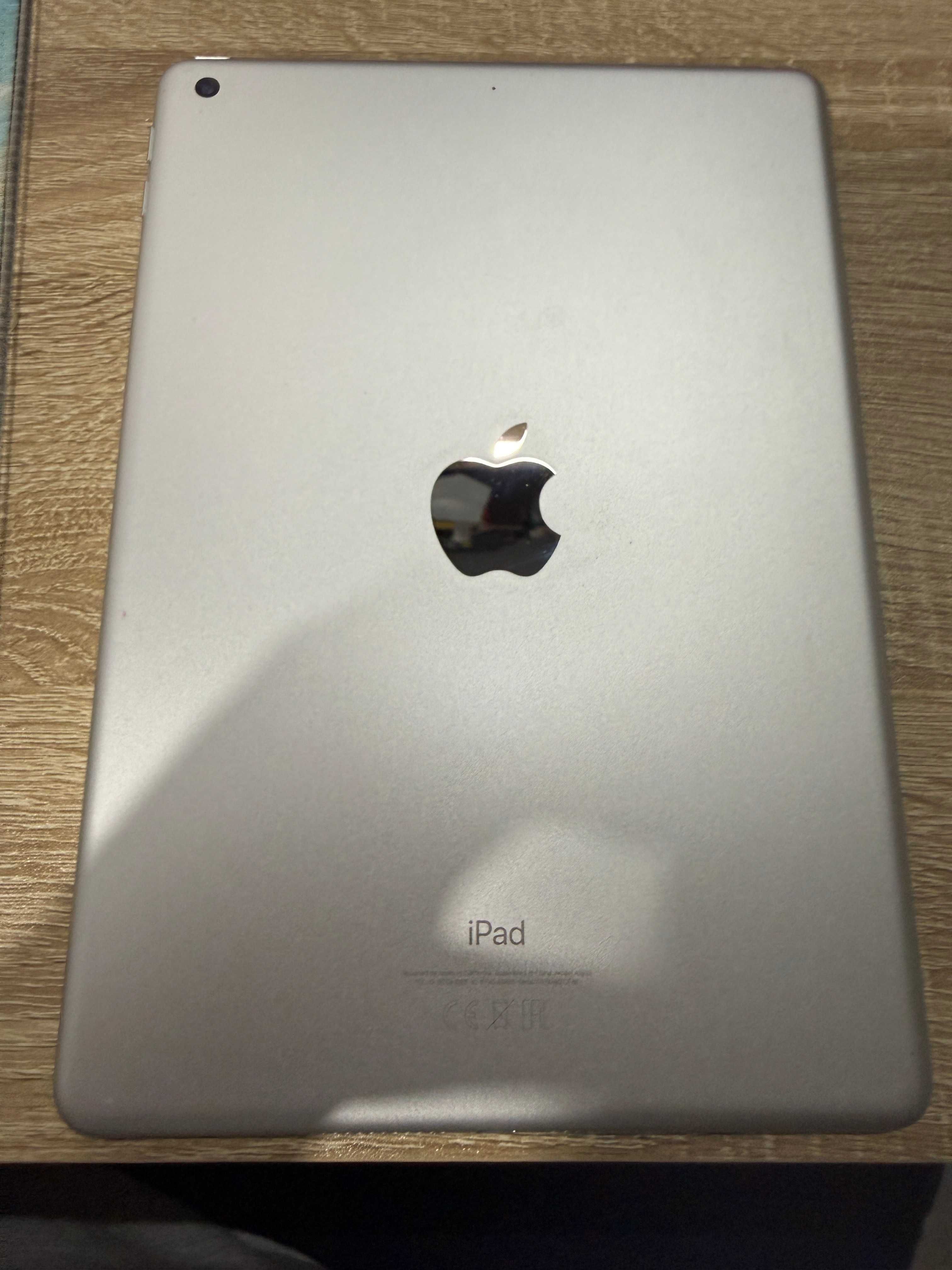iPad 6ª Geração Wi-Fi – 32 GB – Excelente Estado