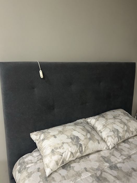 Vendo cama + estrado + colchao