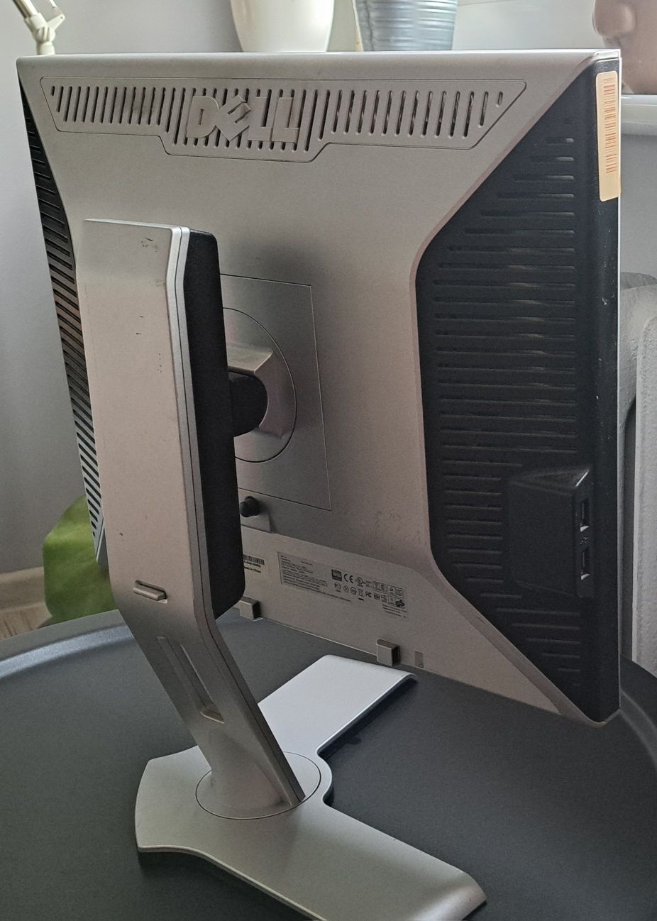 Komputer ThinkCenter Lenovo 0829