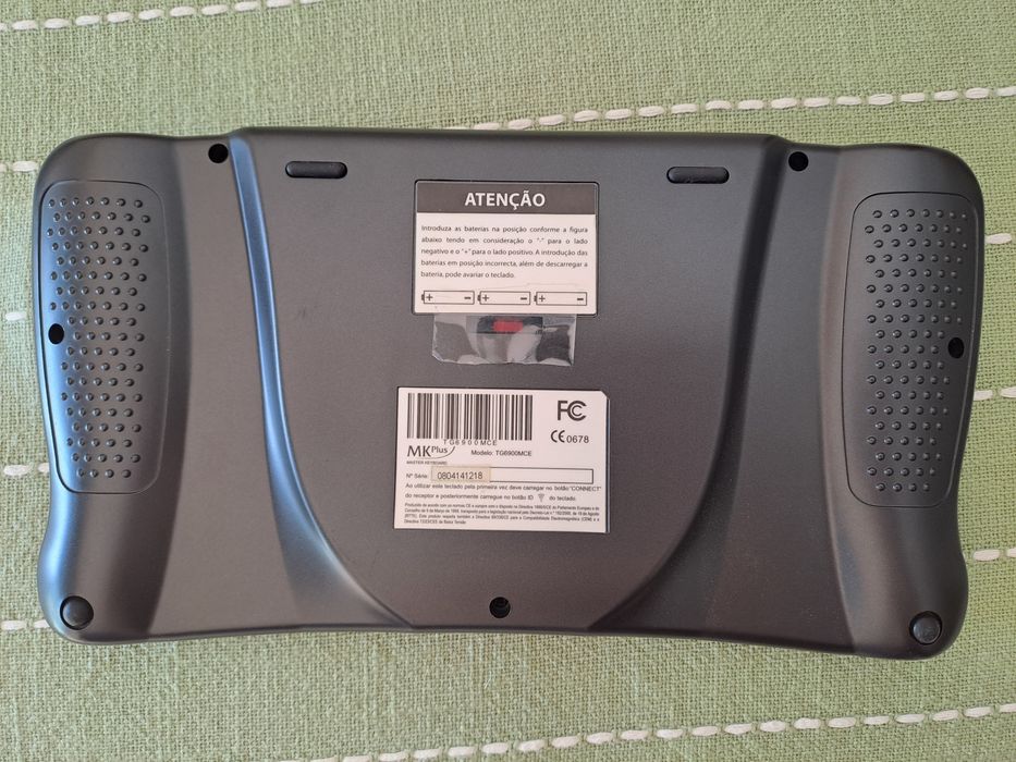 Vendo teclado sem fios