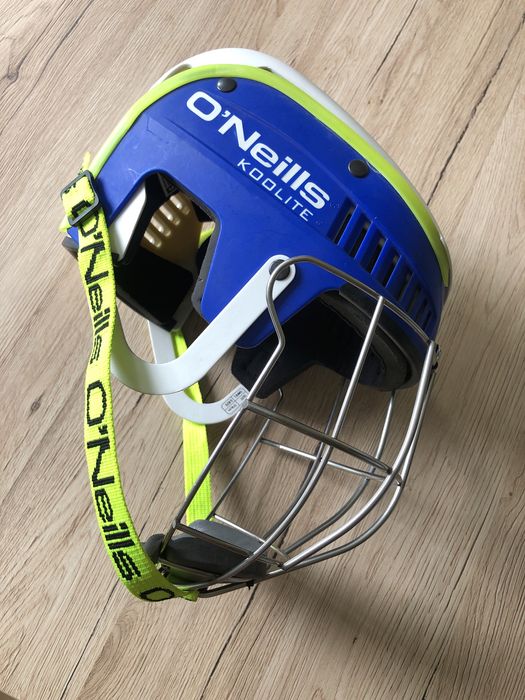 Kask O’Neills Koolite IS 355 r S 6109 54cm hokej hurling camogie