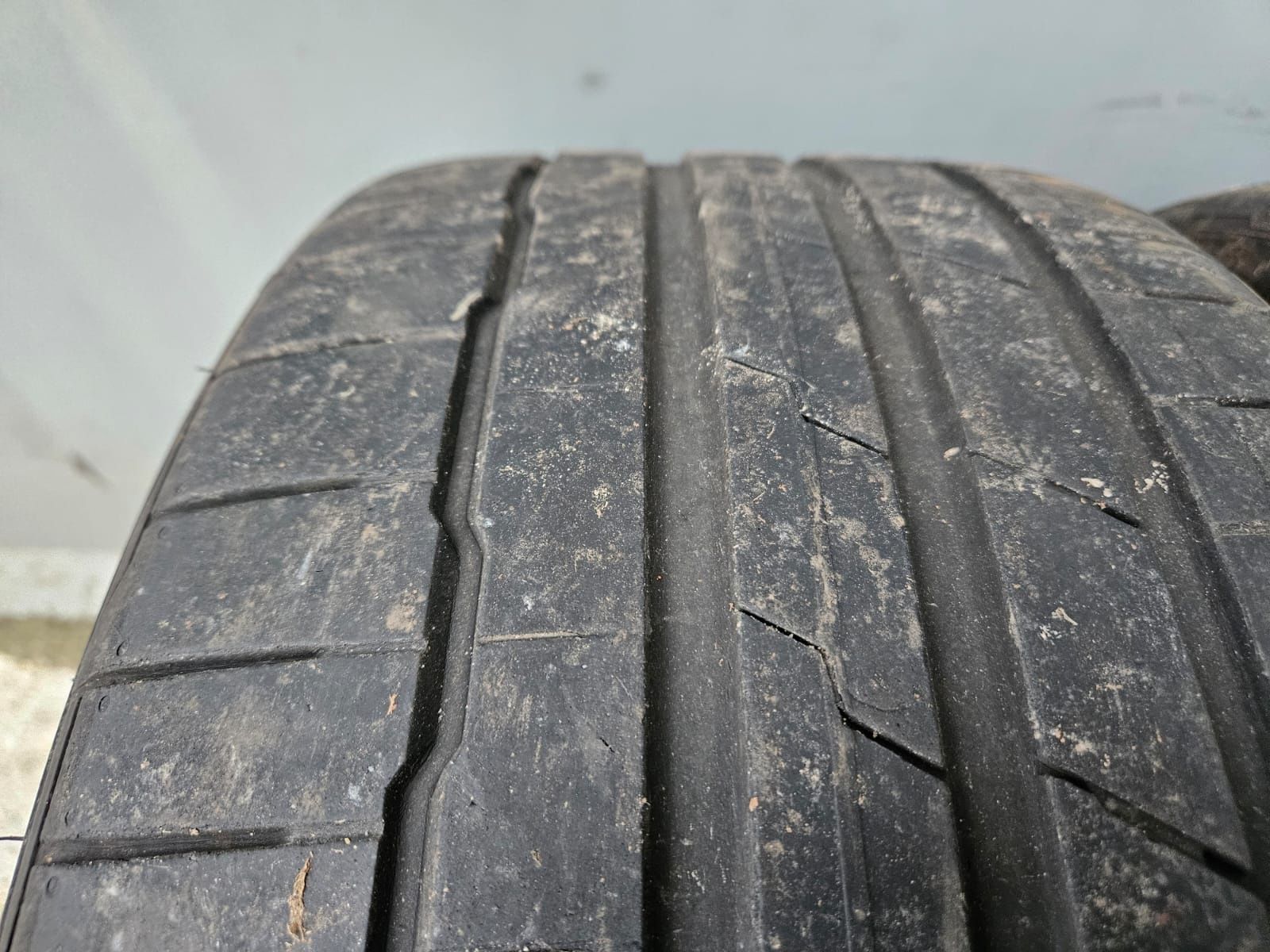 Opony letnie 235/35r19 HANKOOK