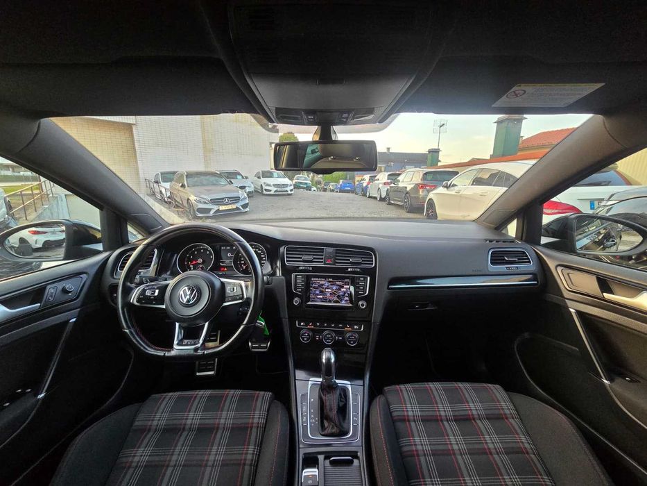 VOLKSWAGEN GOLF VII GTI 2.0TSI 220CV "DSG"