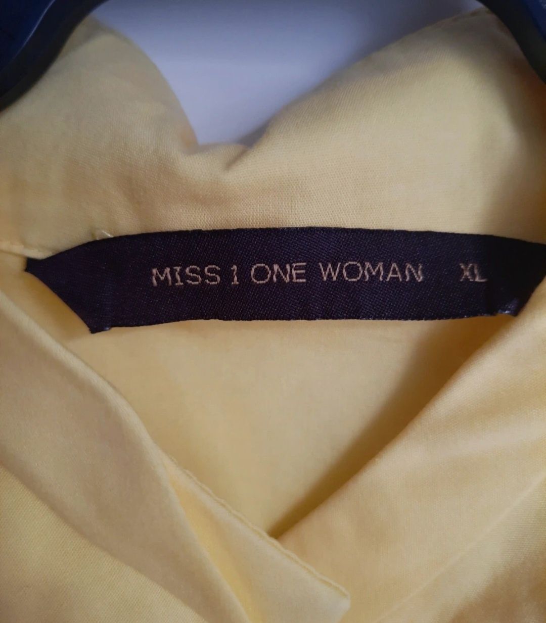 T-shirt Miss One Woman