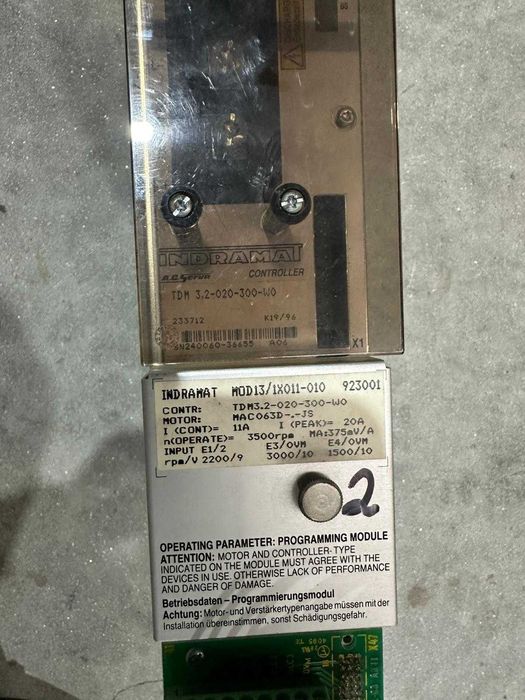 INDRAMAT AC SERVO CONTROLLER