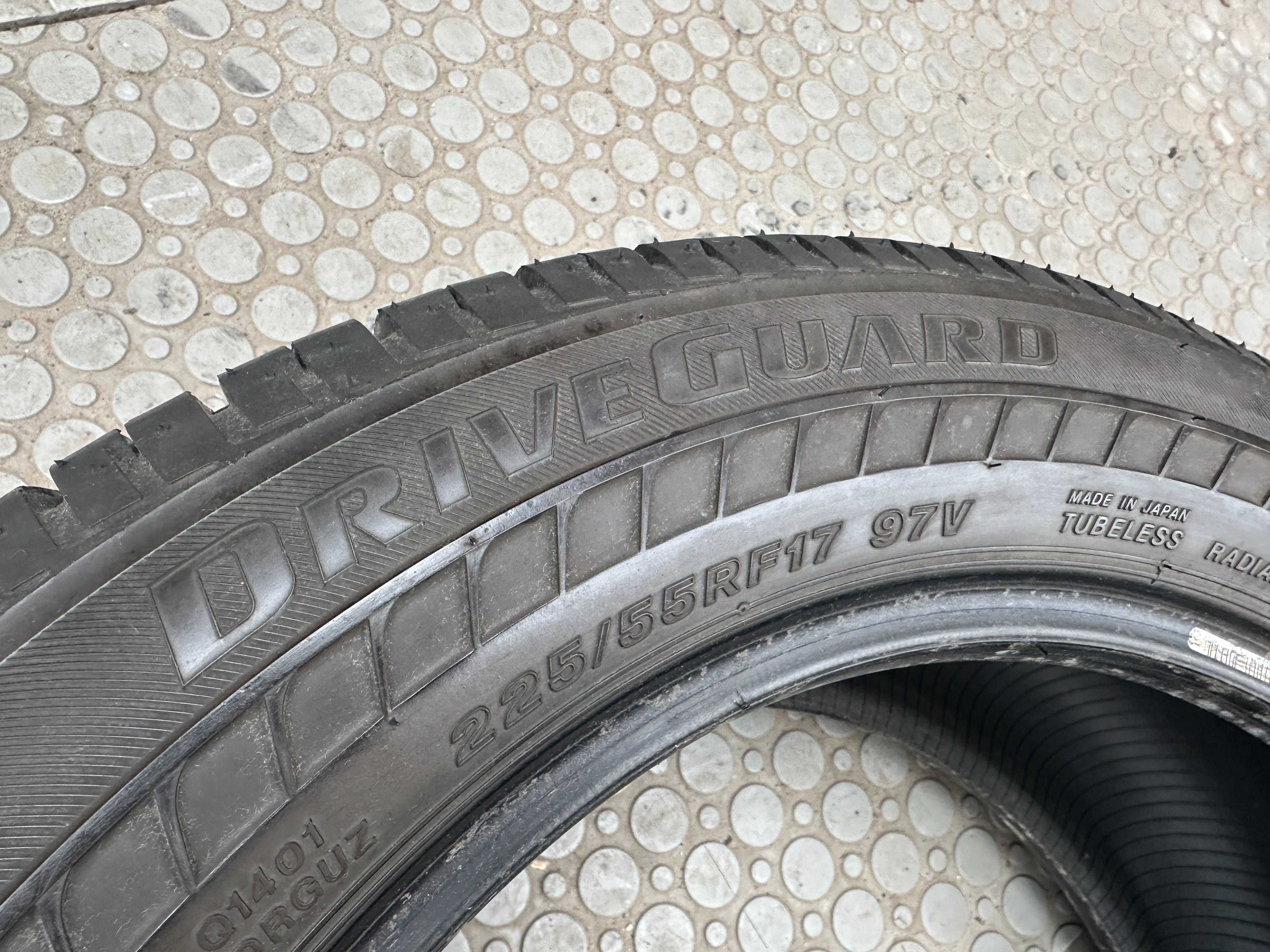 225-55 R17 97V Bridgestone Drive Guard RFT розпаровка 1шт