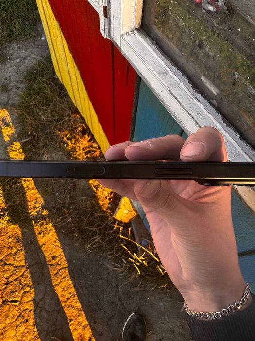 iPhone 16 256 GB e-sim