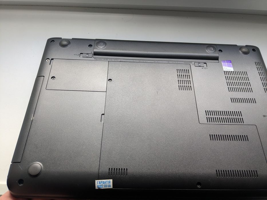 Lenovo ThinkPad e560