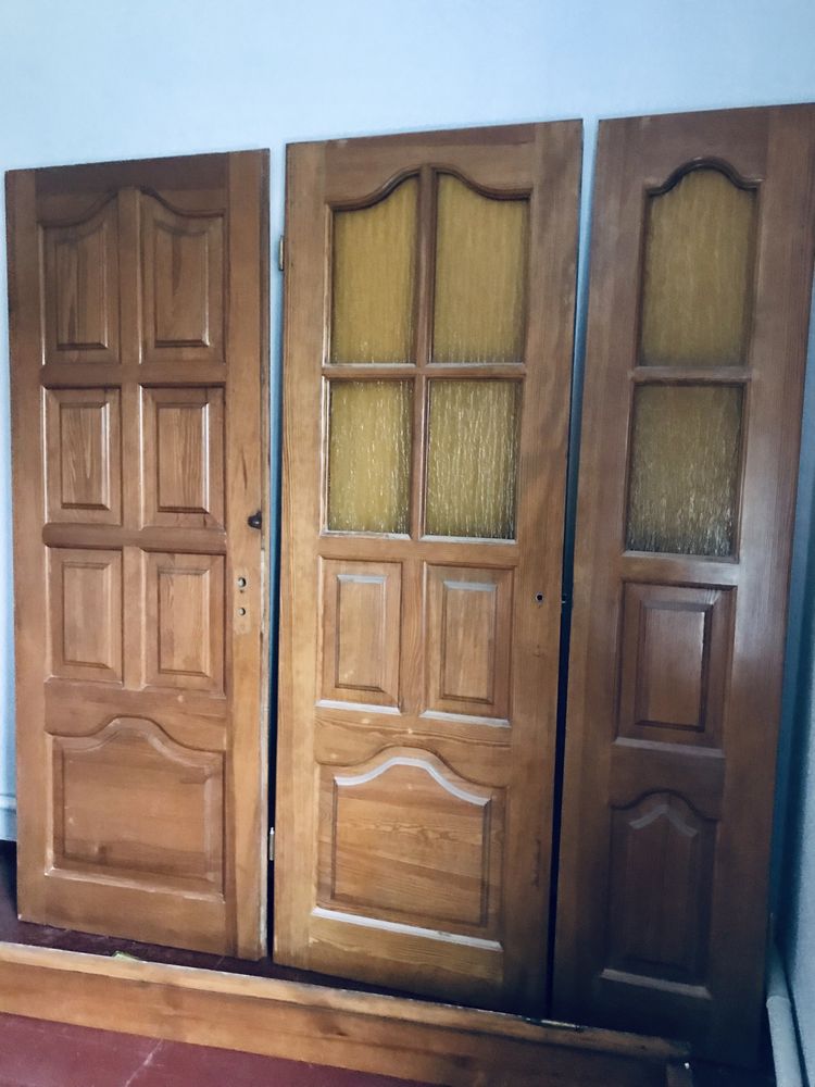 Двері деревяні комплект