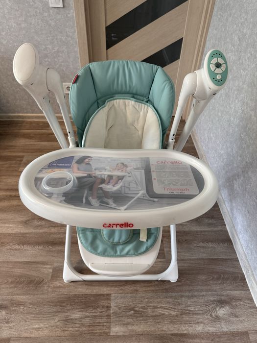 Стульчик для годування Carello