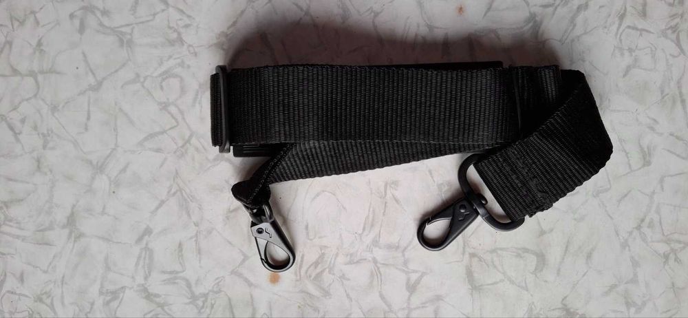 Продаю ручку-ремінь через плече для сумки. Є кілька різних варіантів