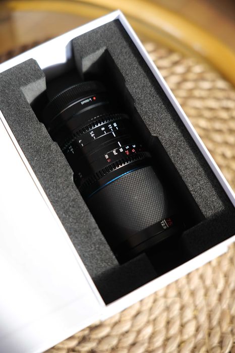 Sirui Saturn 75mm T/2.9 Obiektyw Anamorficzny L - mount
