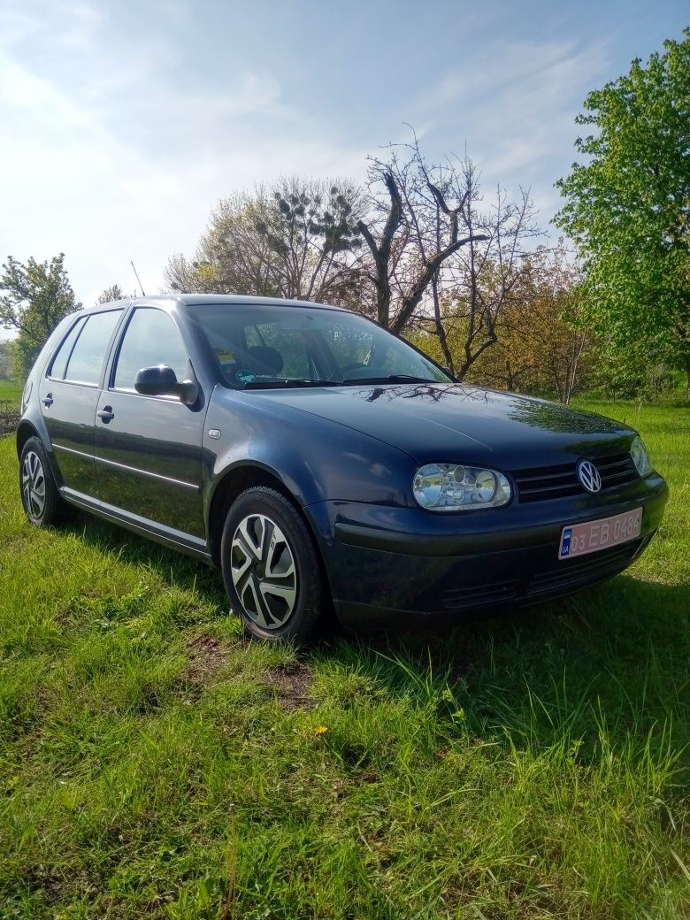 Volkswagen Golf 2001