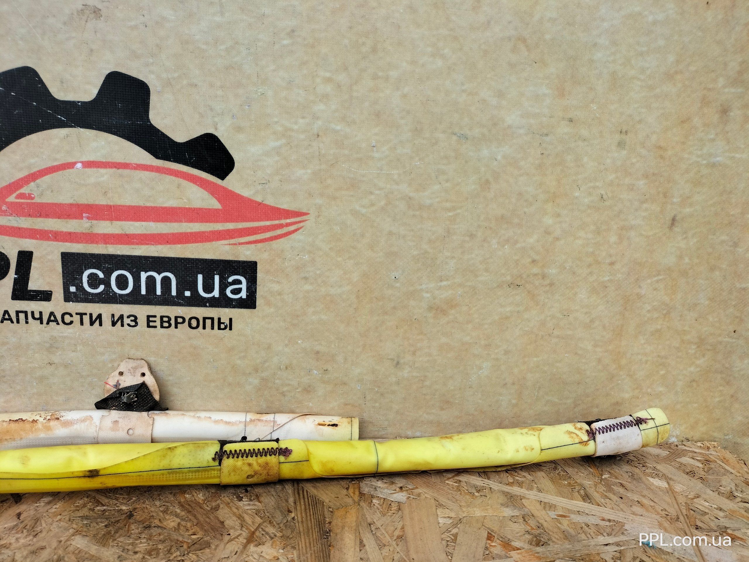 BMW 3 F30 11-18 Подушка безопасности левая шторка Airbag 7221045