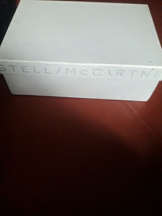 Продам новые шлепанцы