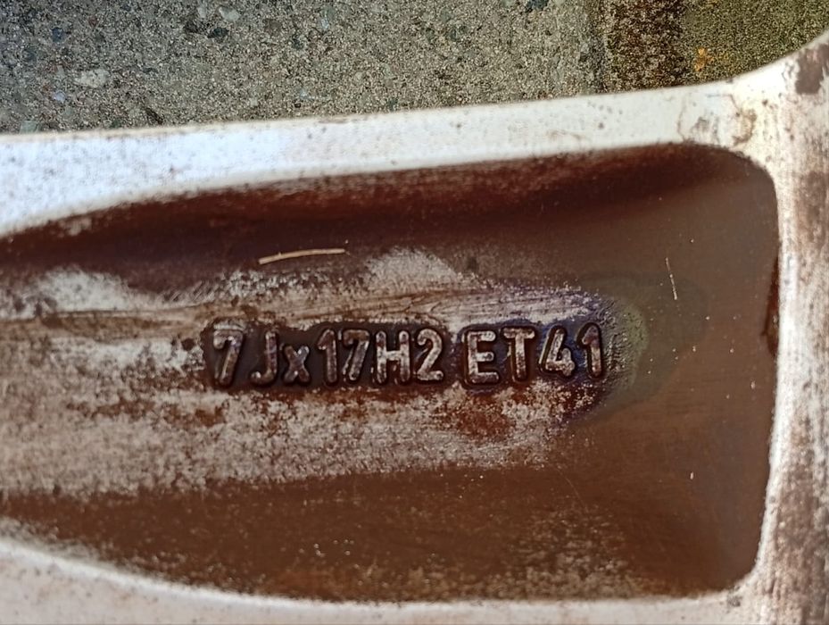 Диски  GM  7Jx17H2 ET41 комплект чотири штуки з резиною