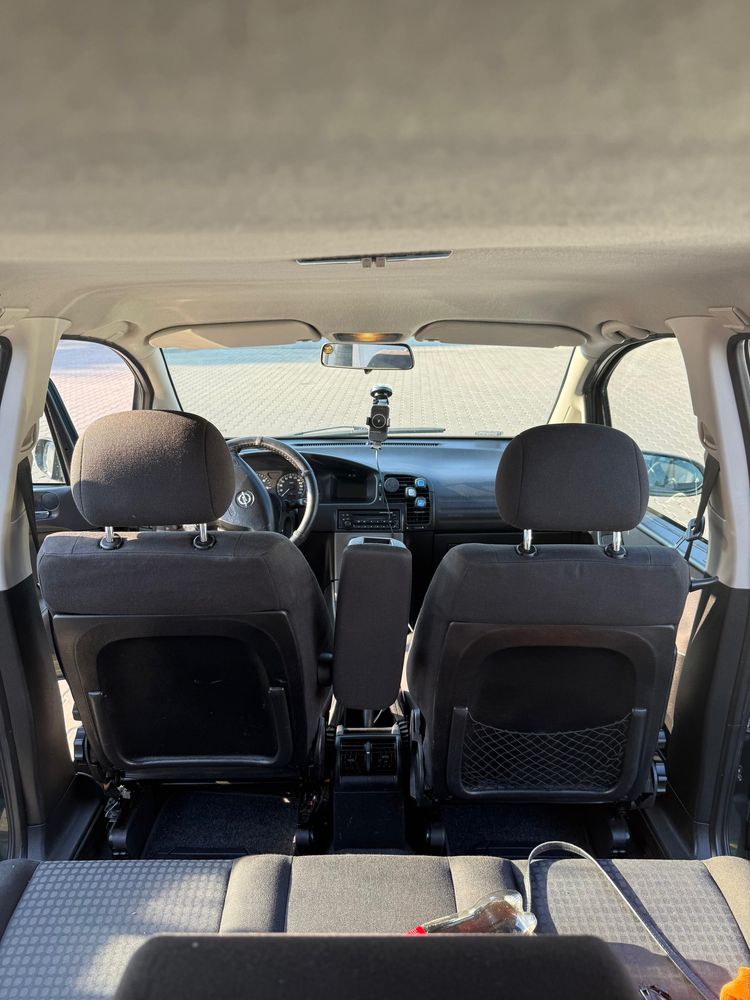 Opel Zafira 2.0 DTI