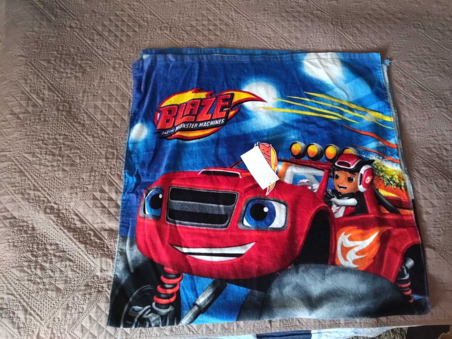 Duży nowy ręcznik plażowy 70/140 blaze